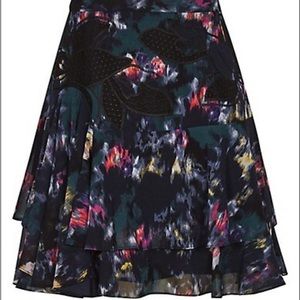 Reiss skirt size 4 worn a couple of times